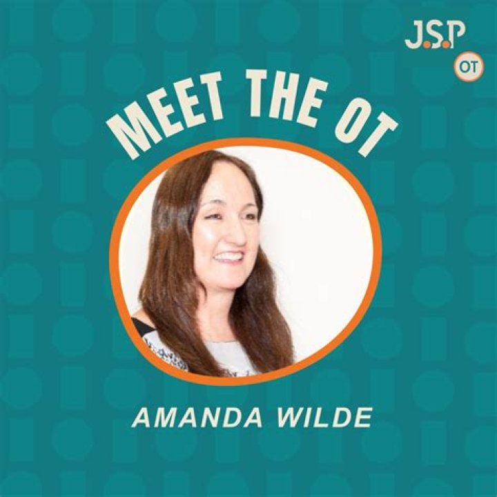 Amanda Wilde: Seattle Radio Host & More | You Should Know