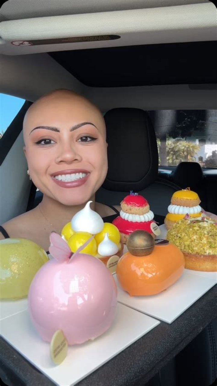 Carly Jane: Memes, Travel & TikTok Fame! Catch Her Now!