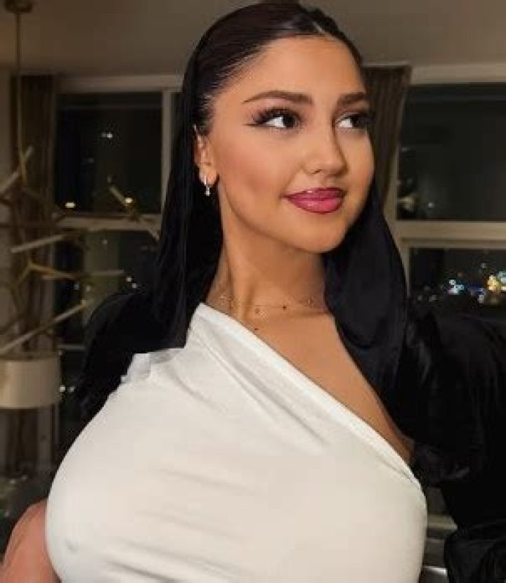 Diva Flawless: Age, OnlyFans &amp; More - Unveiled!