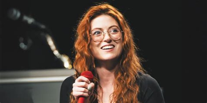 Fiona Cauley: Muscular Dystrophy, Comedy &amp; Viral Impact Latest