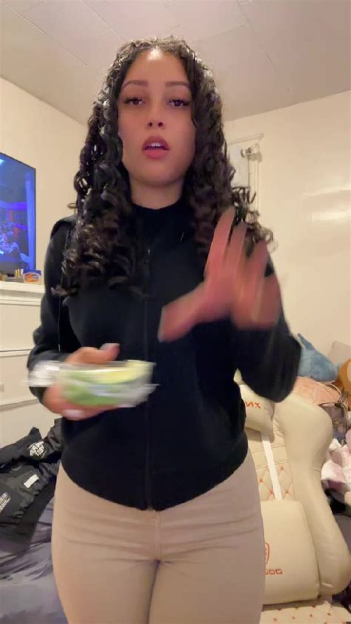 Jadeli's TikTok & More: Discover Her Dance & Content - Explore Now!