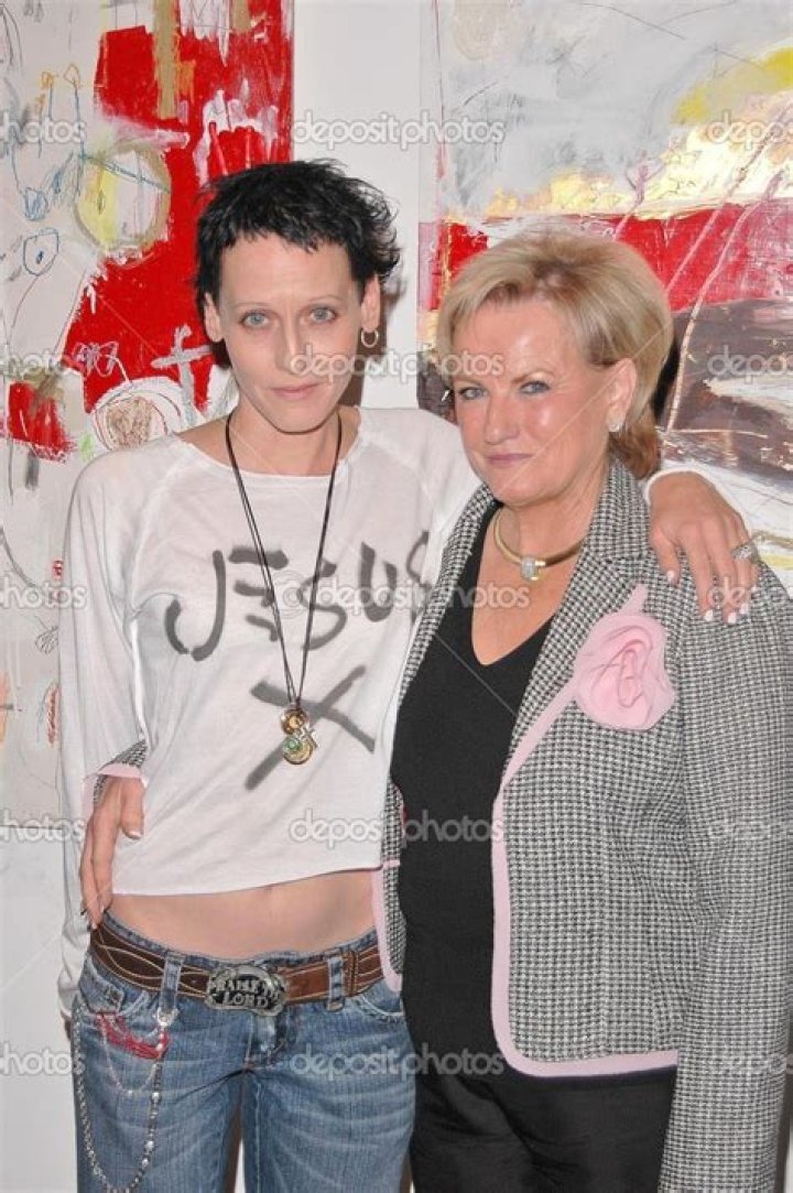 Lori Petty Husband: A Comprehensive Look into Lori Petty's Personal Life