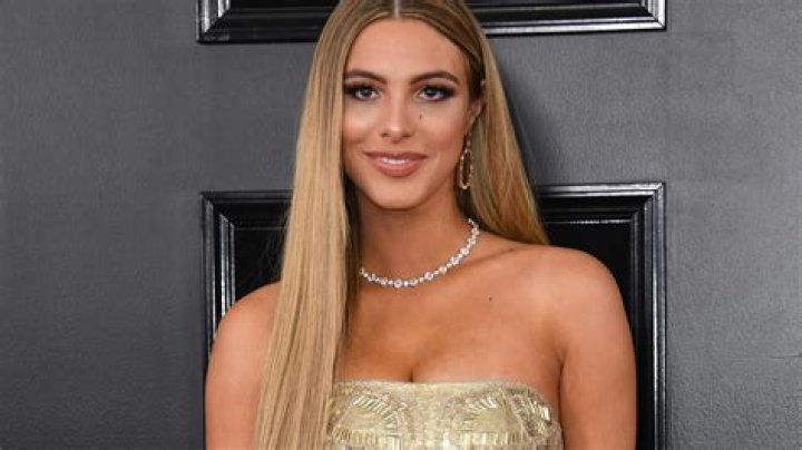 Nude Lele Pons: A Comprehensive Look into the Viral Sensation and Its Implications
