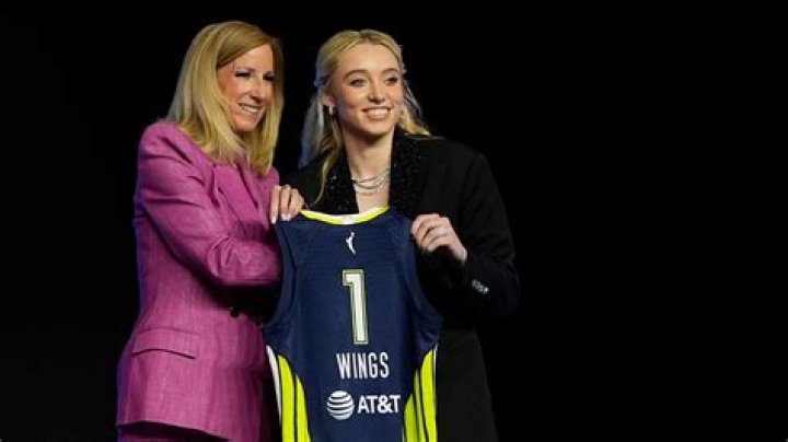Paige Bueckers: Injury Update & Early Life - What You Need to Know