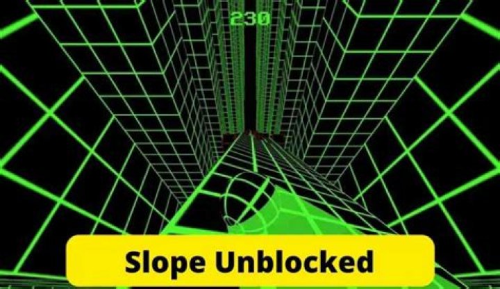 Play Slope Unblocked 76: Race Downhill & Dodge!